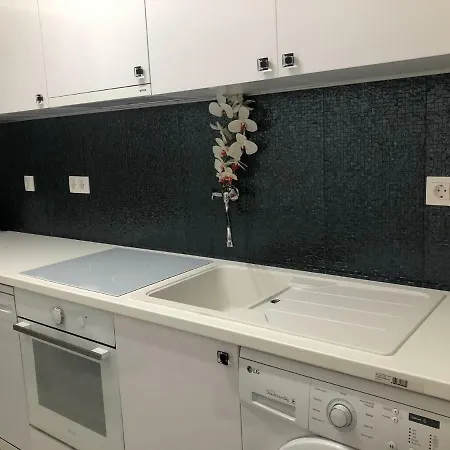 Hestia Apartment