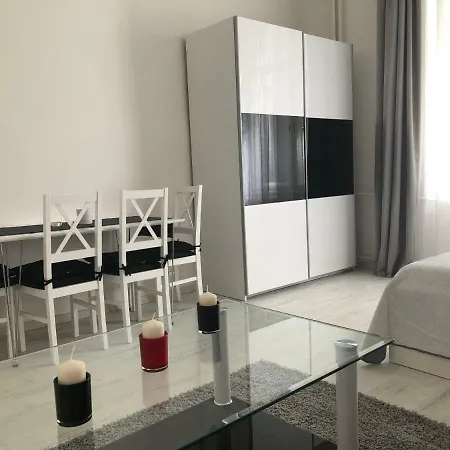 Hestia Apartment